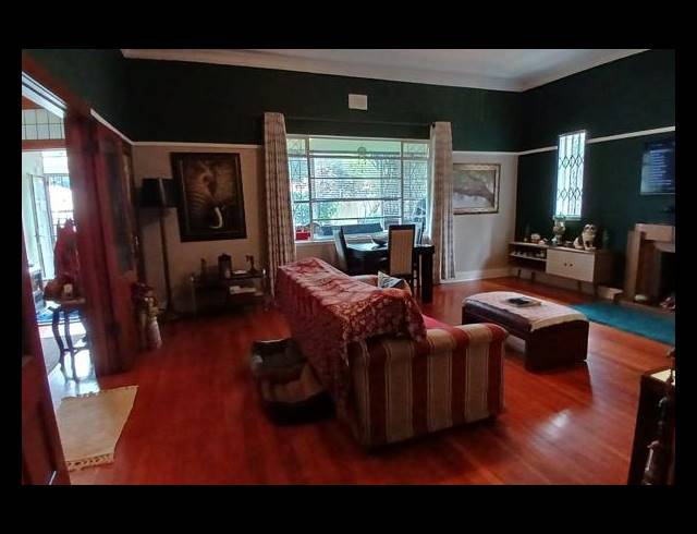 3 BEDROOM FREEHOLD FOR SALE IN ALBERTON NORTH